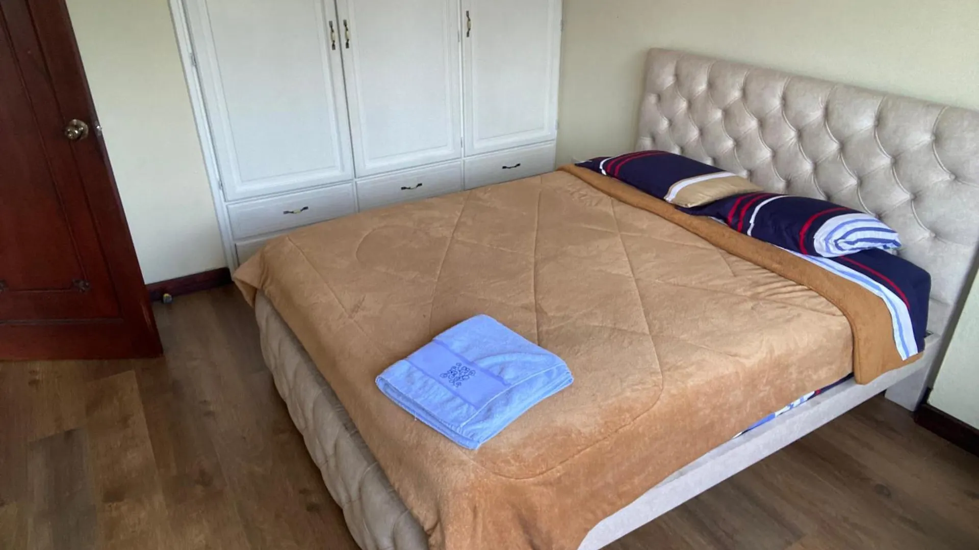 Apartman Comodo Departamento De 3 Dormitorios En Zona Exclusiva De Cuenca V